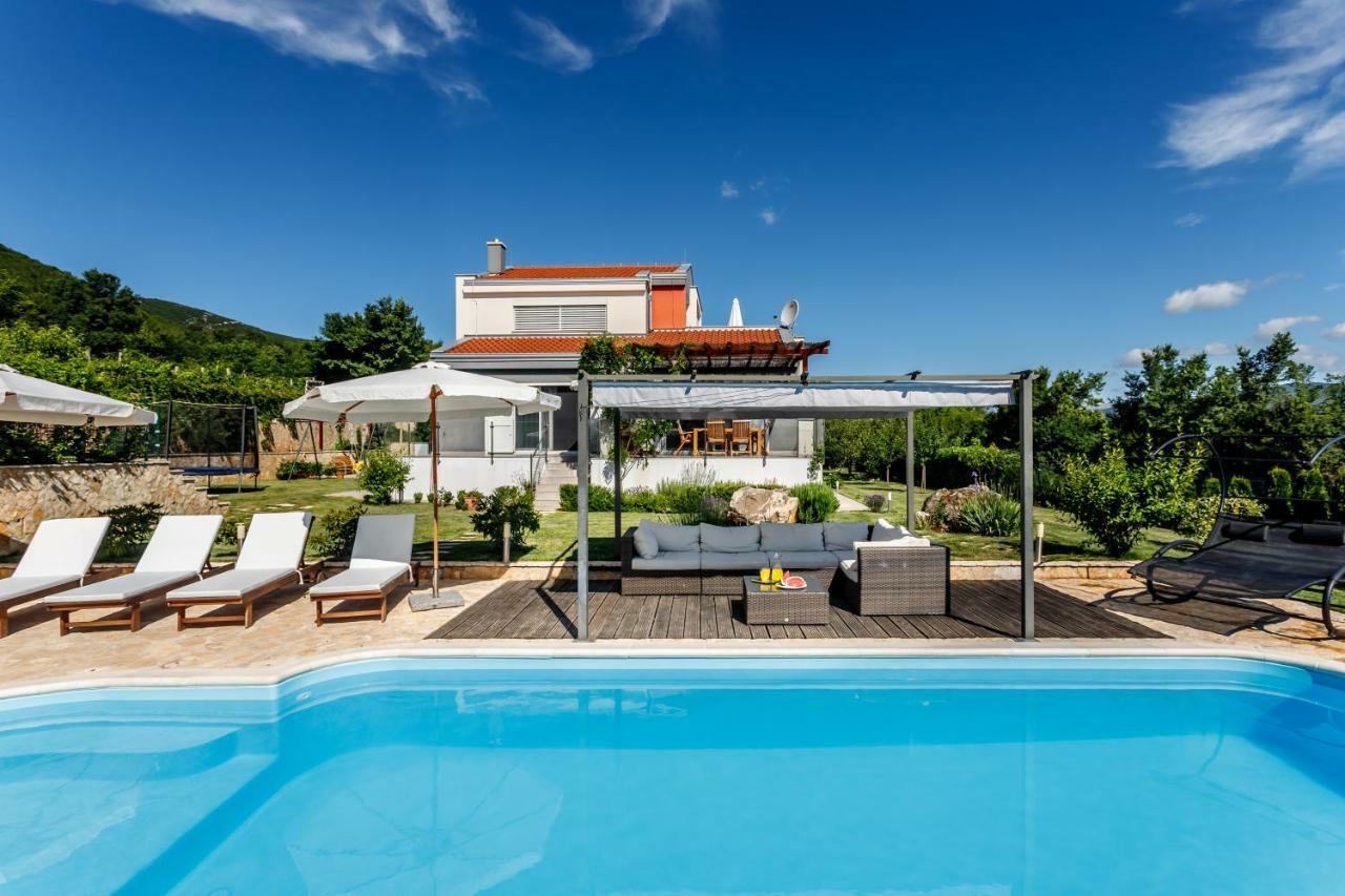 Luxury Villa Nadalina-Dicmo Dugopolje Zewnętrze zdjęcie