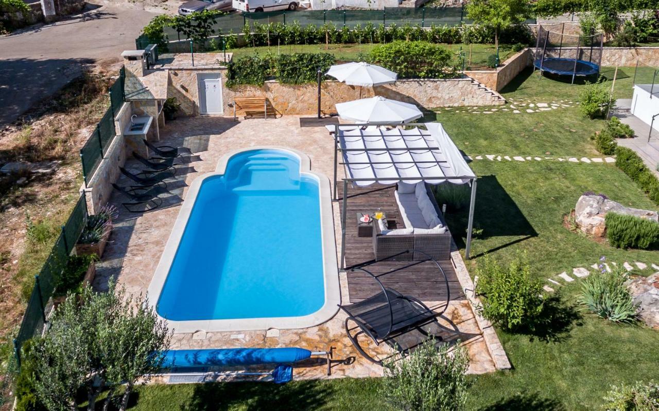 Luxury Villa Nadalina-Dicmo Dugopolje Zewnętrze zdjęcie