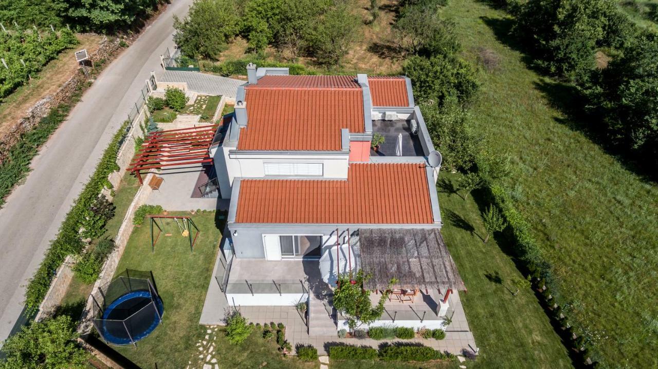 Luxury Villa Nadalina-Dicmo Dugopolje Zewnętrze zdjęcie