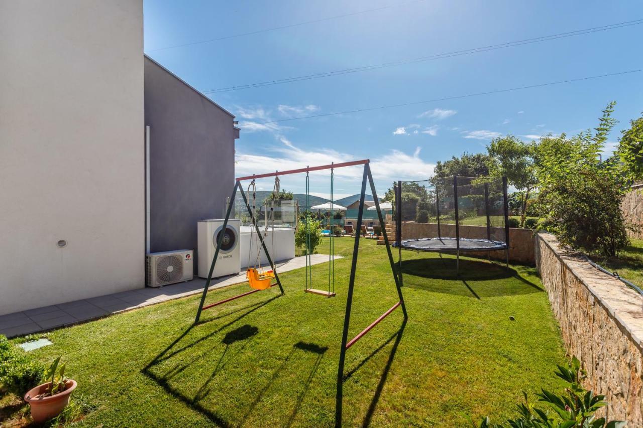 Luxury Villa Nadalina-Dicmo Dugopolje Zewnętrze zdjęcie